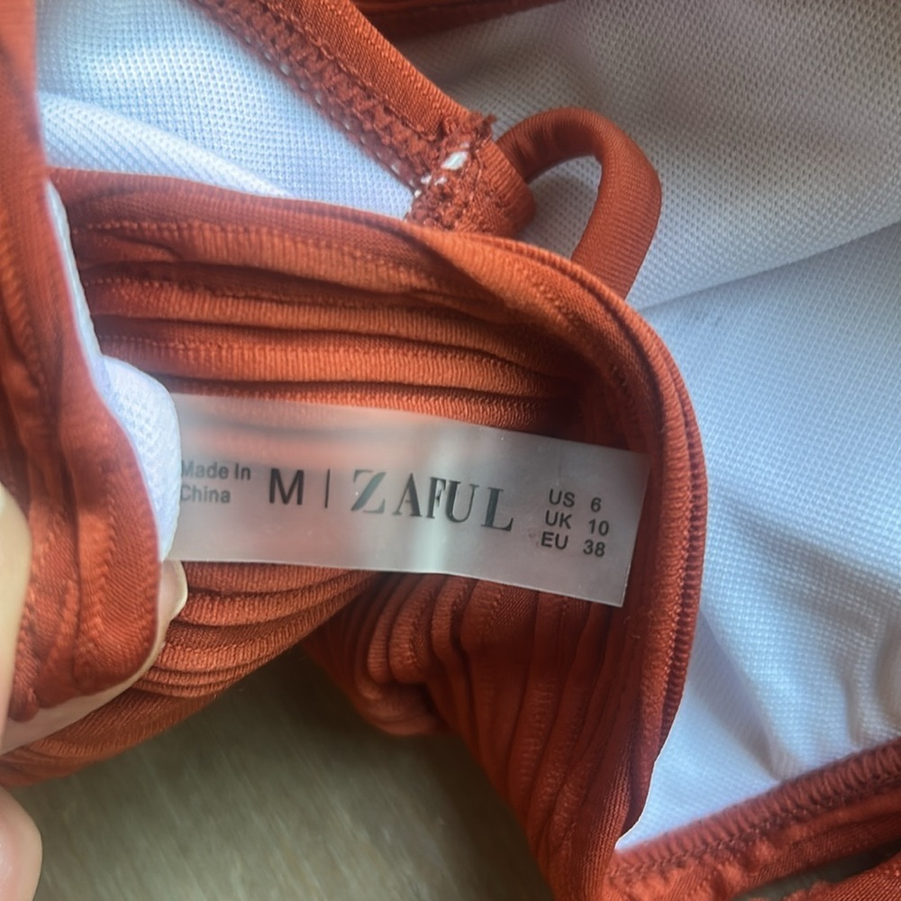 ZAFUL Bandeau Ribbed Lace Up Wave Hi Cut Bikini Size M New with Tags - Picture 12 of 14